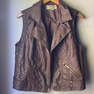Women’s Faux Leather Vest
